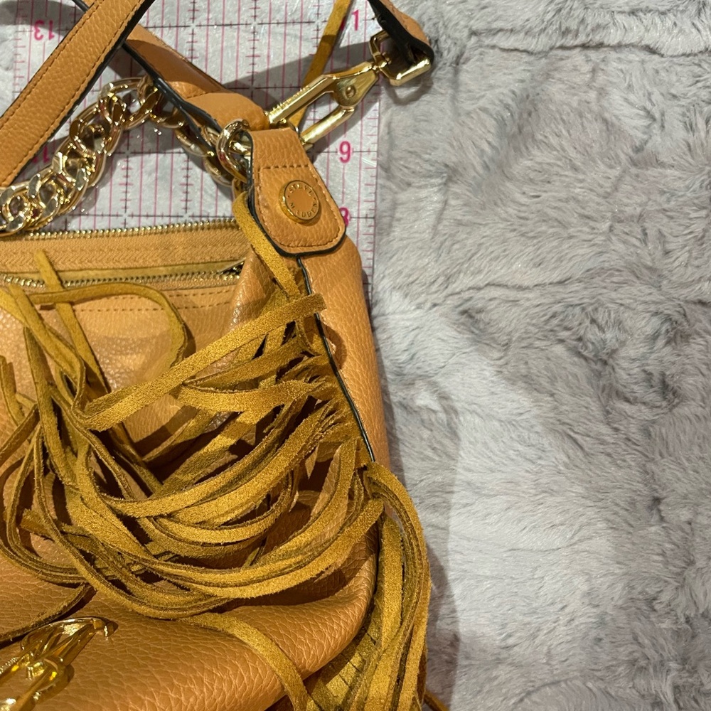 Tasseled Bag & 3 Handle Options - Picture 16 of 17